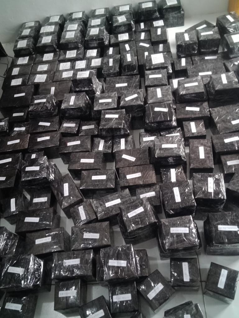 Bukti paket Avicenna Biji Halba siap kirim